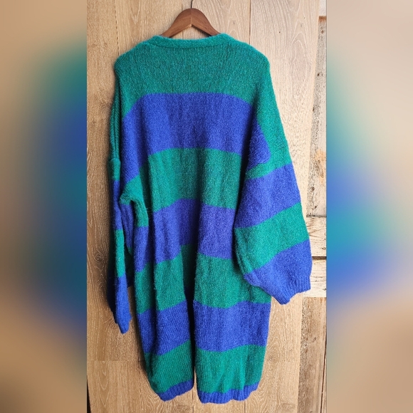Long Knit Vibrant Blue and Green Barrel Arm Cardigan 2XL - Picture 3 of 3